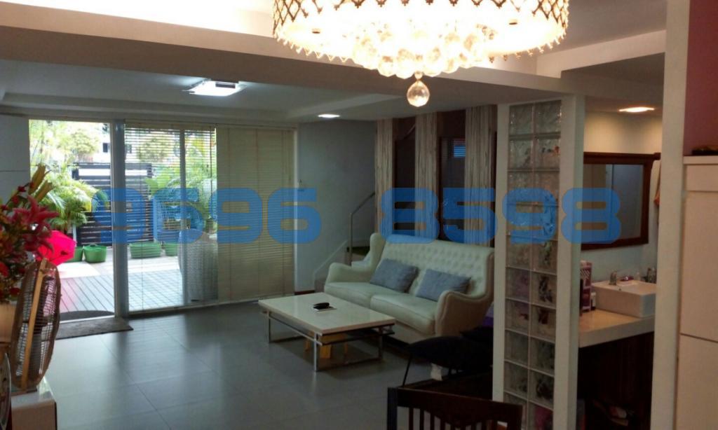 Blk 43 Stirling Road (Queenstown), HDB 4 Rooms #105244072